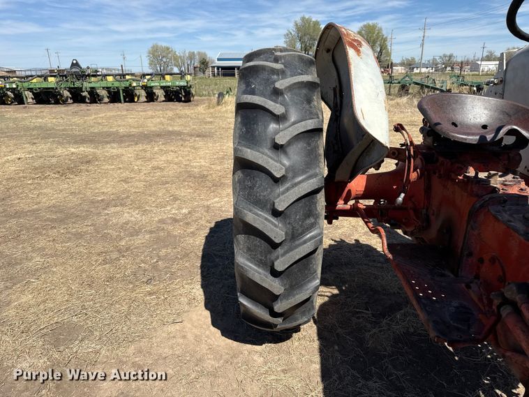image for item DZ5345 1955 Ford 850 tractor