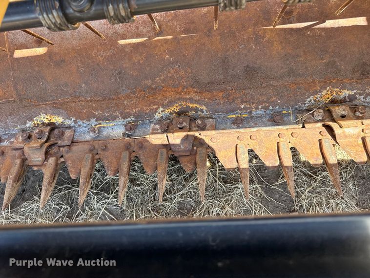 image for item DZ5346 2000 New Holland HW320 swather / windrower