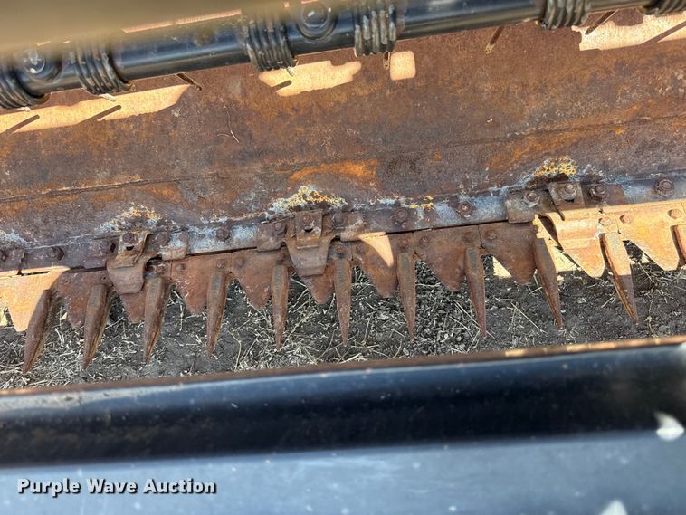 image for item DZ5346 2000 New Holland HW320 swather / windrower