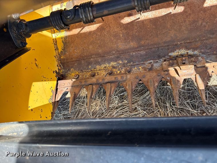 image for item DZ5346 2000 New Holland HW320 swather / windrower