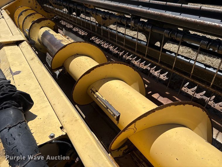 image for item DZ5346 2000 New Holland HW320 swather / windrower