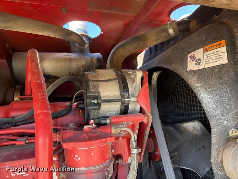 image for item DZ5346 2000 New Holland HW320 swather / windrower