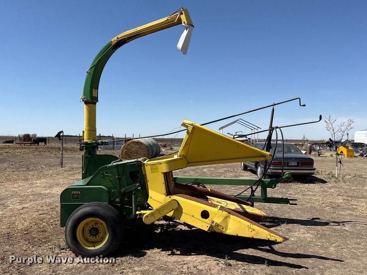image for item DZ5347 John Deere 35 forage harvester