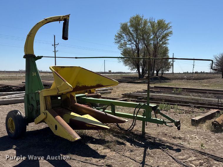 image for item DZ5350 John Deere 34 forage harvester