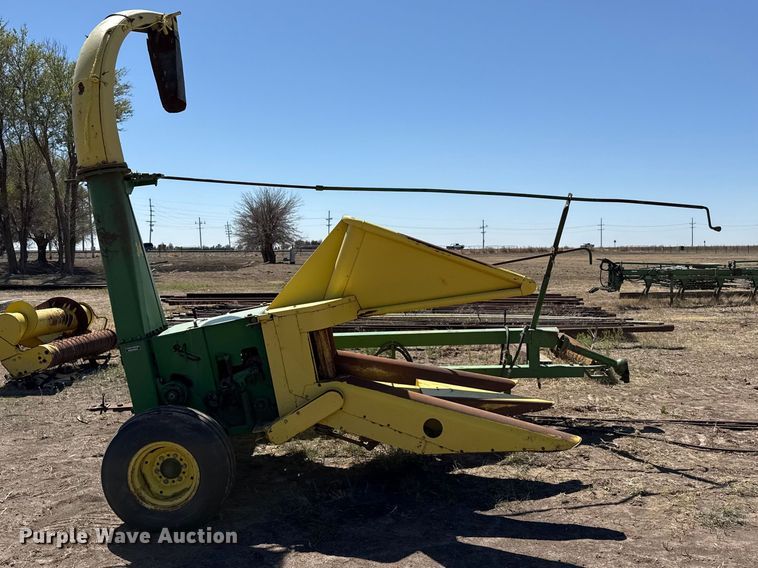 image for item DZ5350 John Deere 34 forage harvester