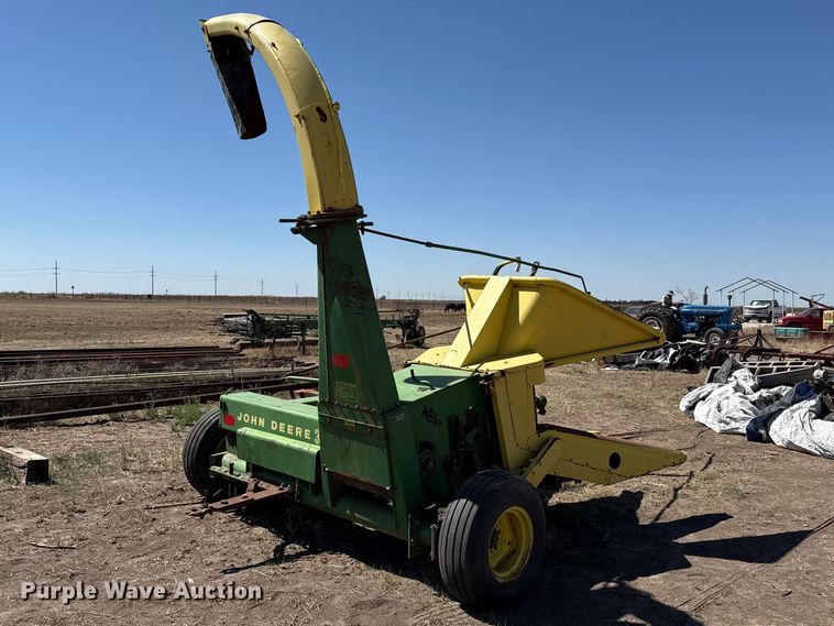 image for item DZ5350 John Deere 34 forage harvester
