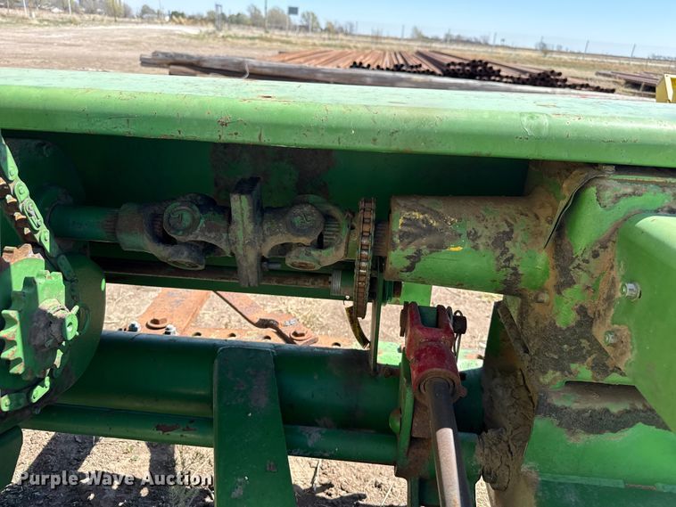 image for item DZ5350 John Deere 34 forage harvester