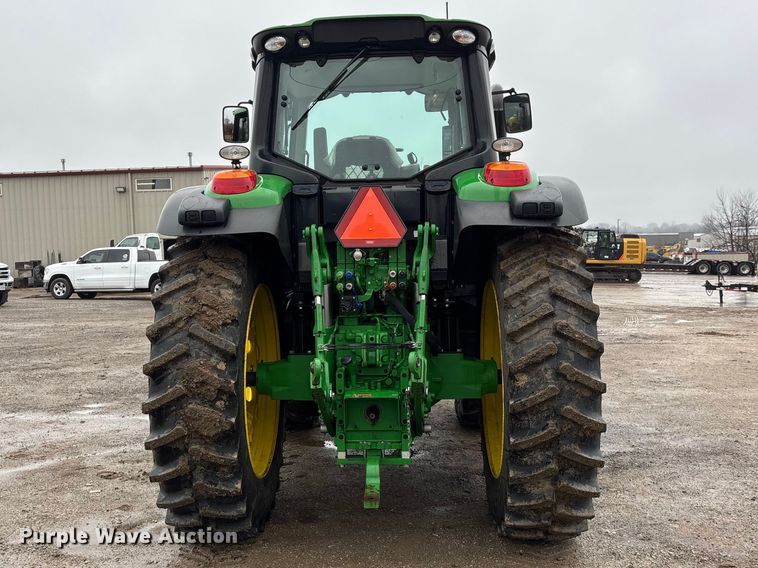 image for item EA4487 2021 John Deere 6195M MFWD tractor