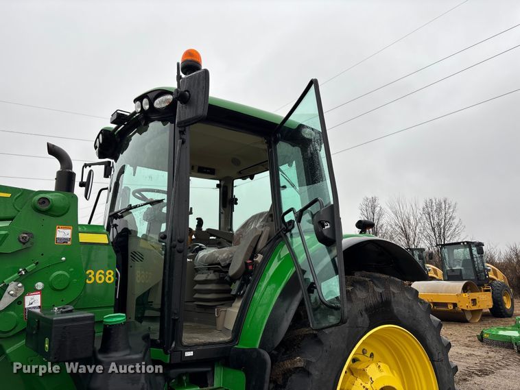 image for item EA4487 2021 John Deere 6195M MFWD tractor