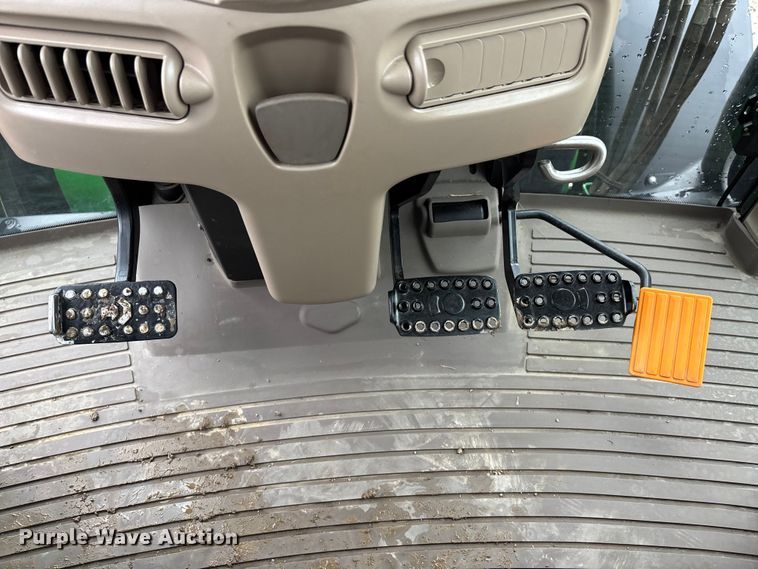 image for item EA4487 2021 John Deere 6195M MFWD tractor