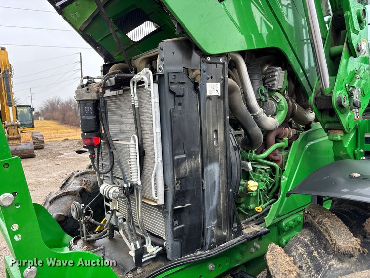 image for item EA4487 2021 John Deere 6195M MFWD tractor