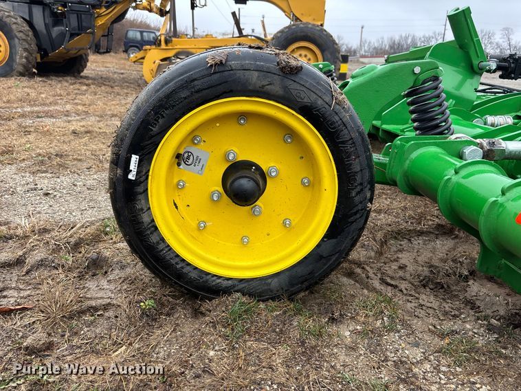 image for item EA4488 2024 John Deere FC15M rotary mower