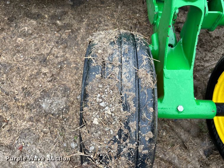 image for item EA4488 2024 John Deere FC15M rotary mower