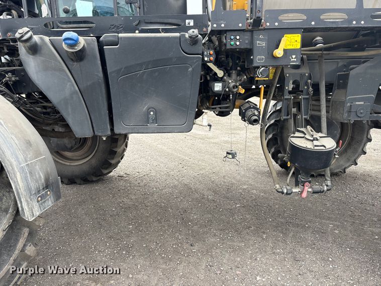 image for item EA4503 2013 AGGO RoGator 900 sprayer