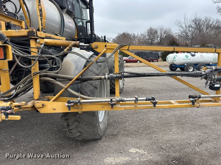 image for item EA4503 2013 AGGO RoGator 900 sprayer