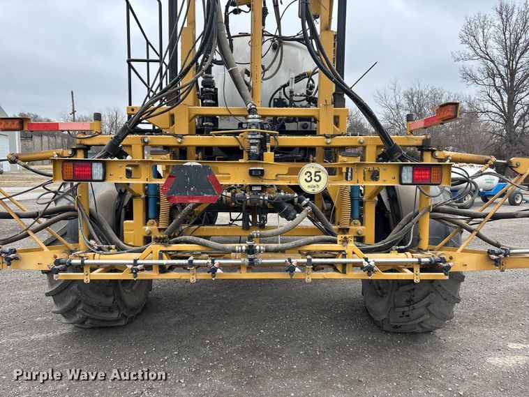 image for item EA4503 2013 AGGO RoGator 900 sprayer