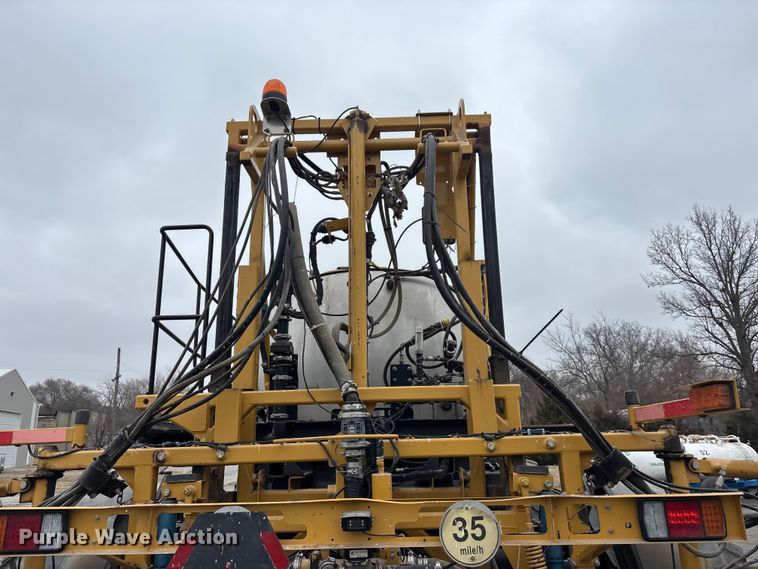 image for item EA4503 2013 AGGO RoGator 900 sprayer