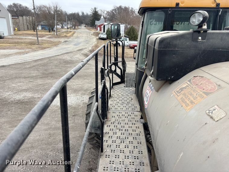 image for item EA4503 2013 AGGO RoGator 900 sprayer