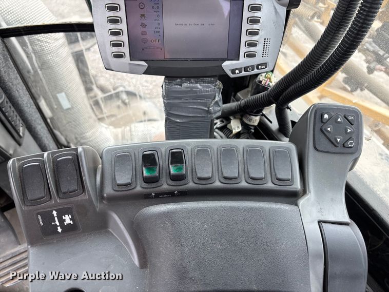 image for item EA4503 2013 AGGO RoGator 900 sprayer