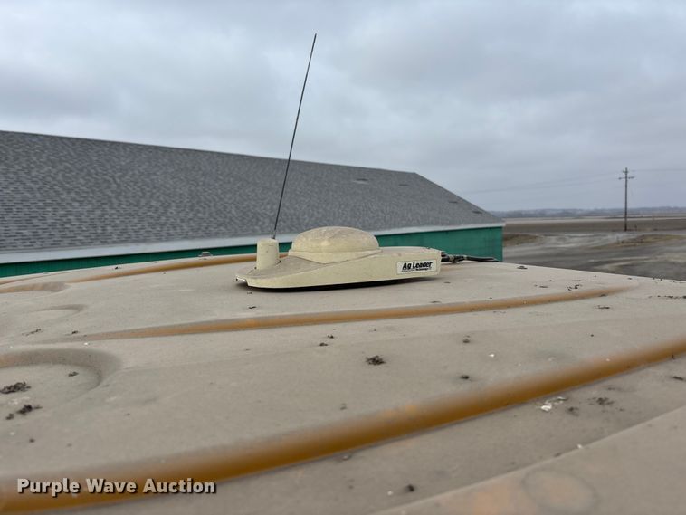 image for item EA4503 2013 AGGO RoGator 900 sprayer