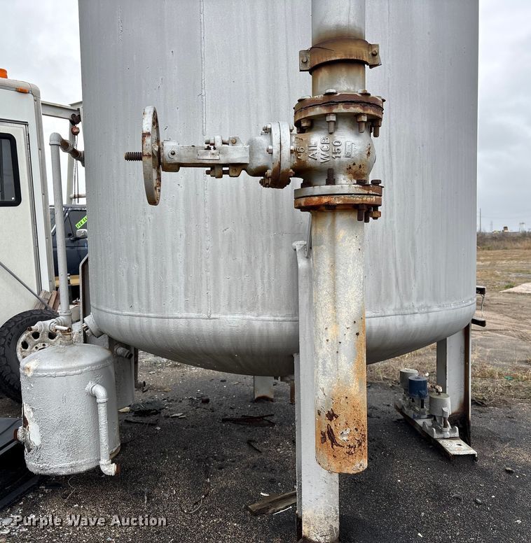 image for item EA7205 Tank