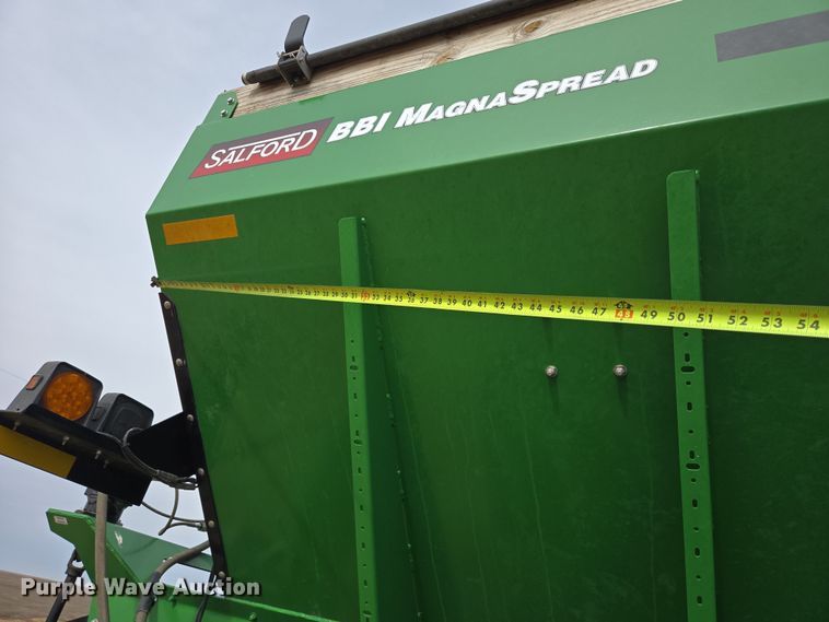 image for item EB1342 2019 Salford BBI MagnaSpread spreader