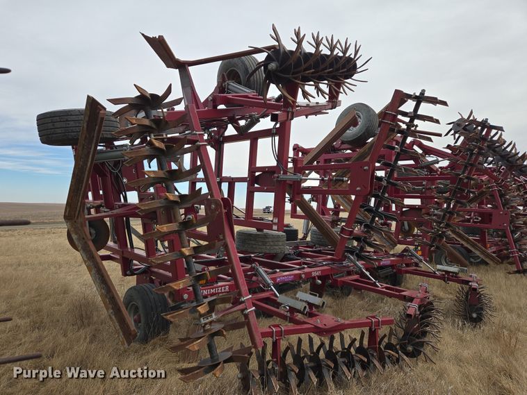 image for item EB1344 2020 Premier Tillage Minimizer MMZ9-54 sweep plow