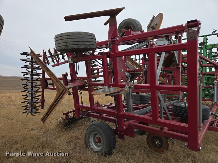 image for item EB1344 2020 Premier Tillage Minimizer MMZ9-54 sweep plow