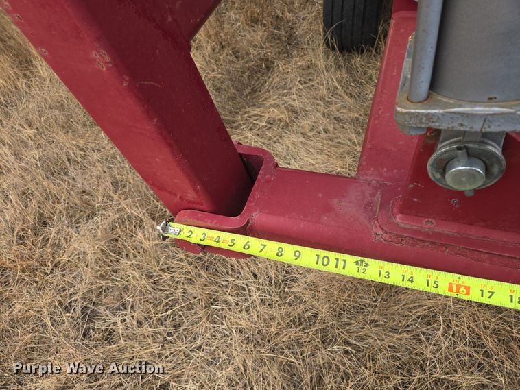 image for item EB1344 2020 Premier Tillage Minimizer MMZ9-54 sweep plow