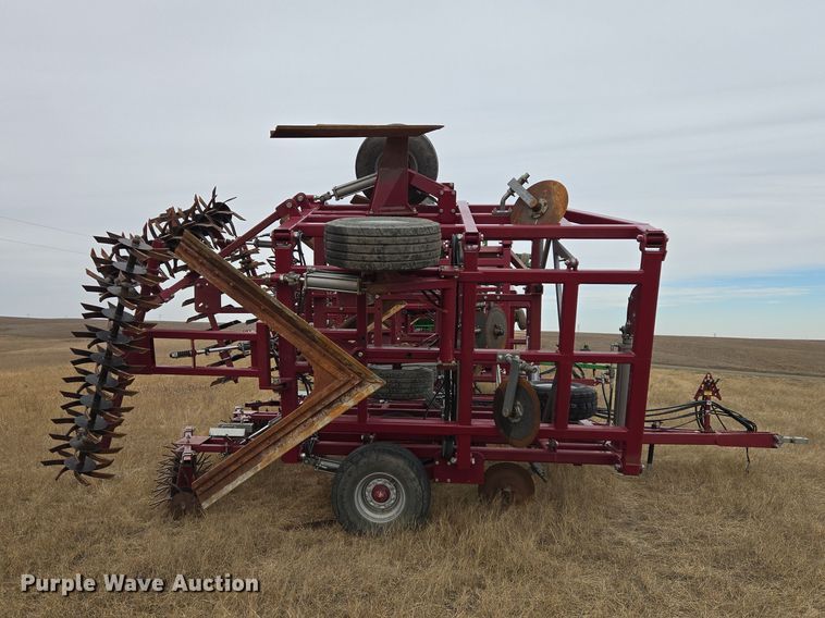 image for item EB1345 2020 Premier Tillage Minimizer MMZ9-54 sweep plow