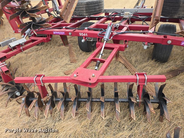 image for item EB1345 2020 Premier Tillage Minimizer MMZ9-54 sweep plow