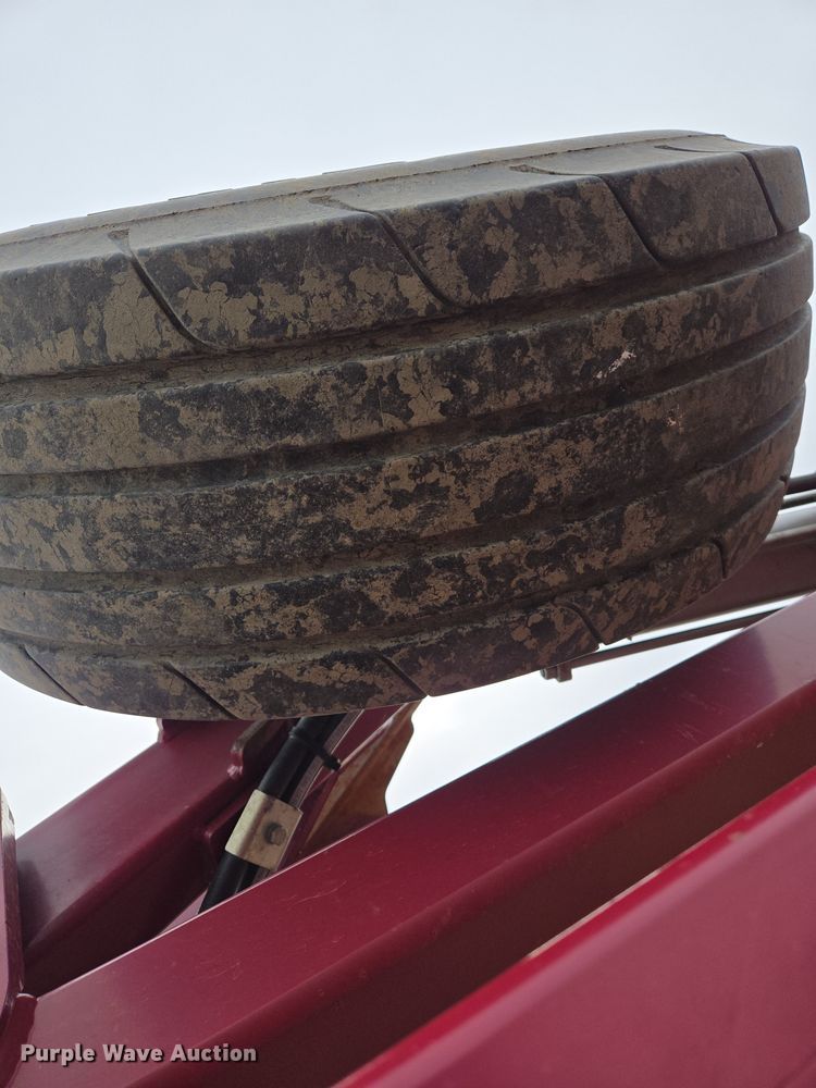 image for item EB1345 2020 Premier Tillage Minimizer MMZ9-54 sweep plow