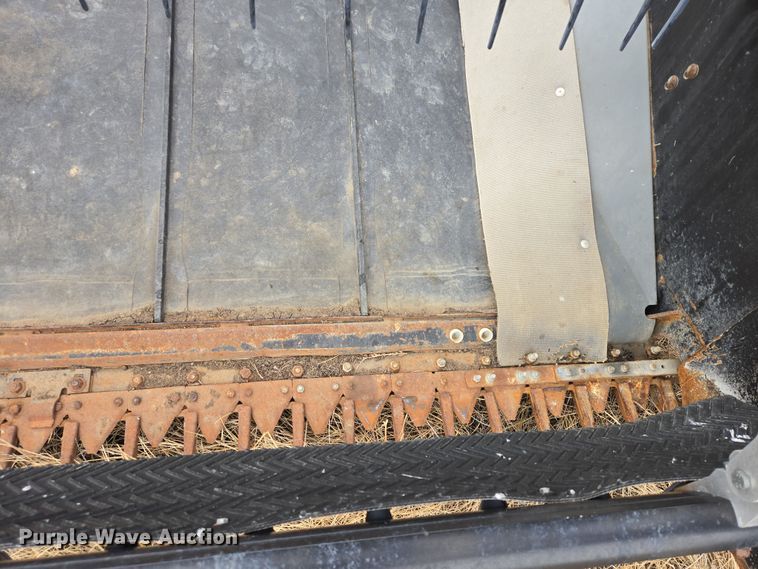 image for item EB1346 2009 Massey Ferguson 9430 swather / windrower