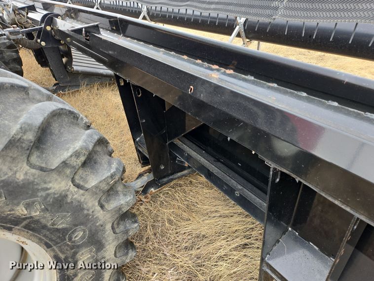 image for item EB1346 2009 Massey Ferguson 9430 swather / windrower