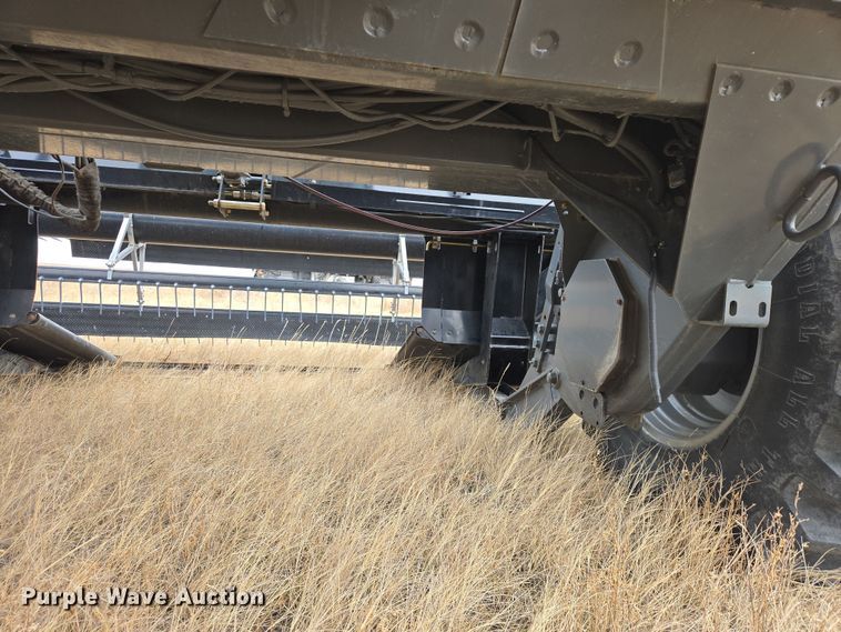 image for item EB1346 2009 Massey Ferguson 9430 swather / windrower