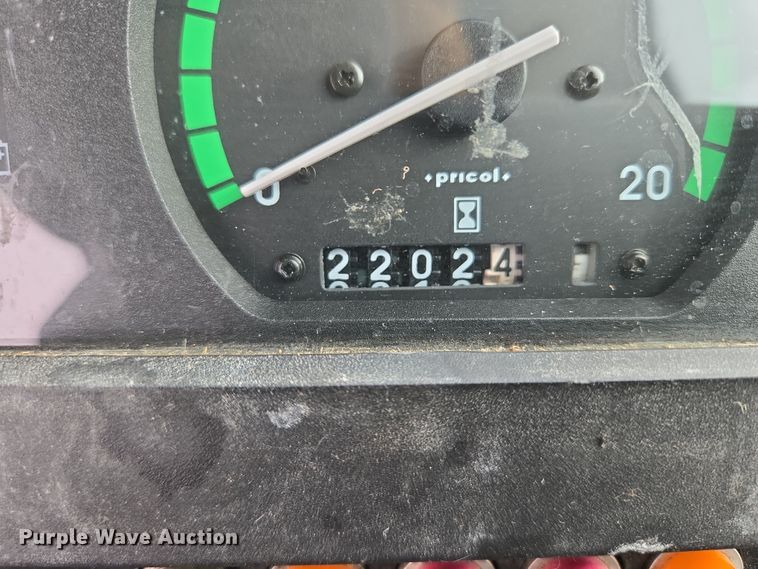 image for item EB1346 2009 Massey Ferguson 9430 swather / windrower