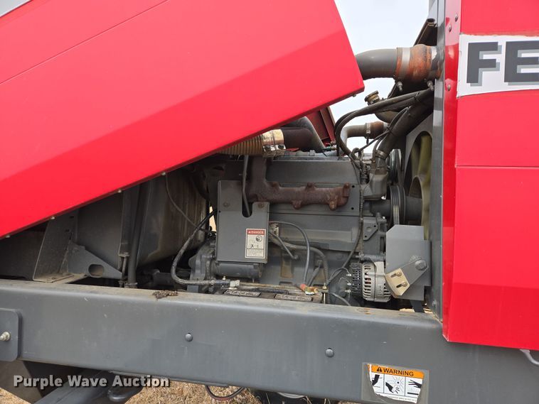 image for item EB1346 2009 Massey Ferguson 9430 swather / windrower