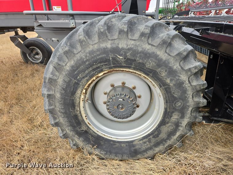 image for item EB1346 2009 Massey Ferguson 9430 swather / windrower