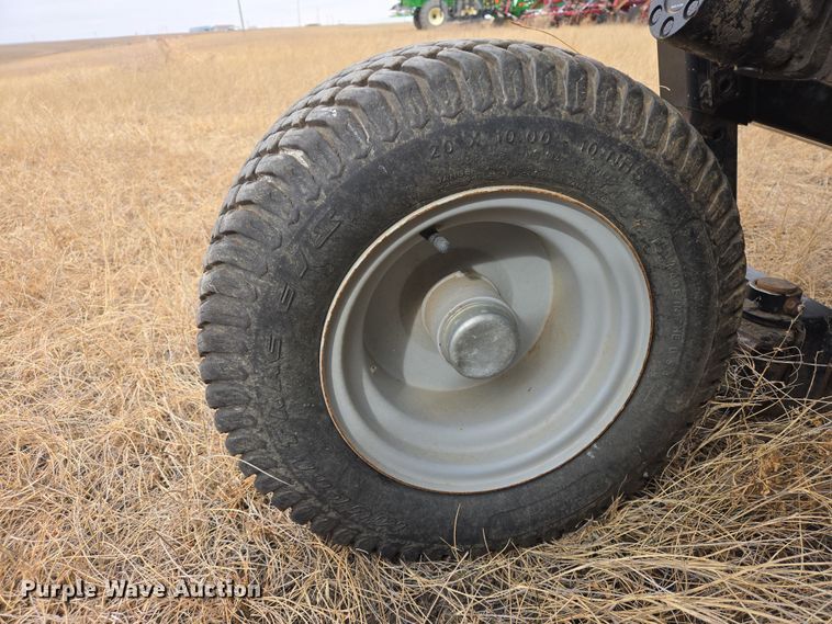 image for item EB1346 2009 Massey Ferguson 9430 swather / windrower