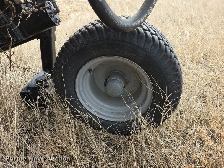 image for item EB1346 2009 Massey Ferguson 9430 swather / windrower