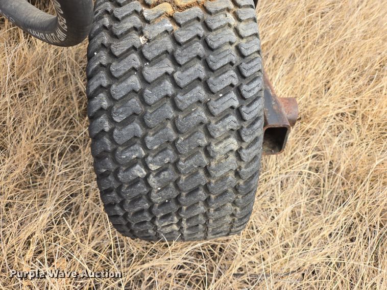 image for item EB1346 2009 Massey Ferguson 9430 swather / windrower