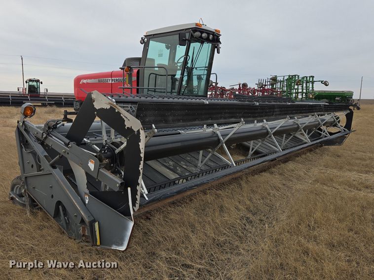 image for item EB1347 2009 Masey Ferguson 9430 swather / windrower