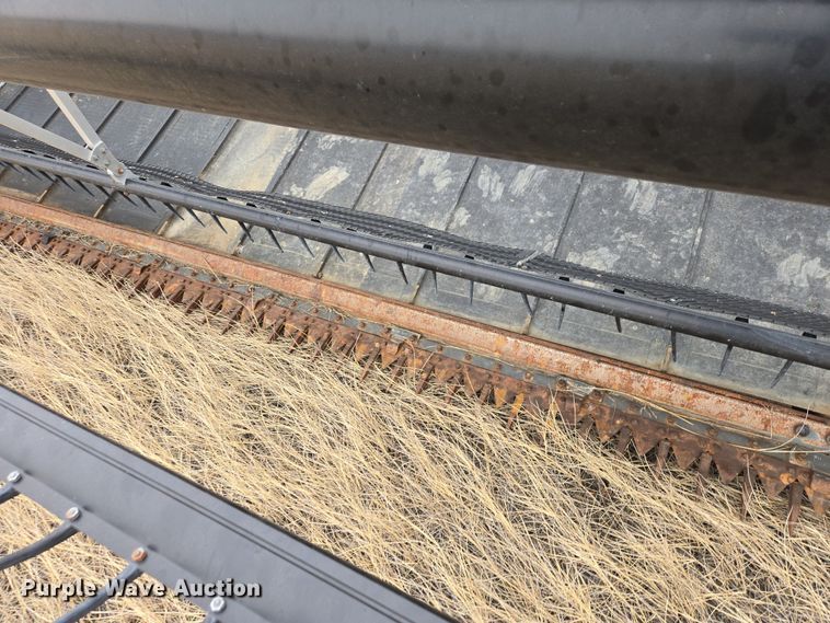 image for item EB1347 2009 Masey Ferguson 9430 swather / windrower