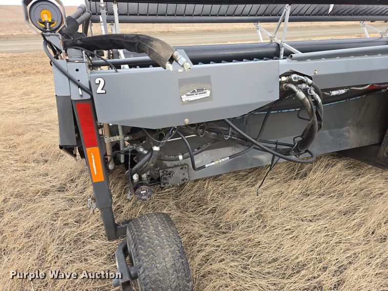 image for item EB1347 2009 Masey Ferguson 9430 swather / windrower