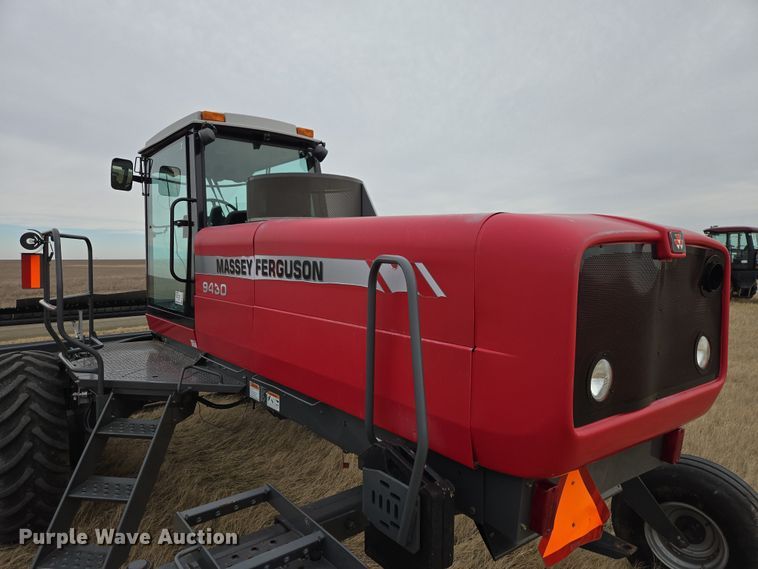 image for item EB1347 2009 Masey Ferguson 9430 swather / windrower
