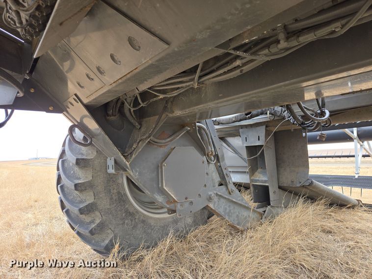 image for item EB1347 2009 Masey Ferguson 9430 swather / windrower