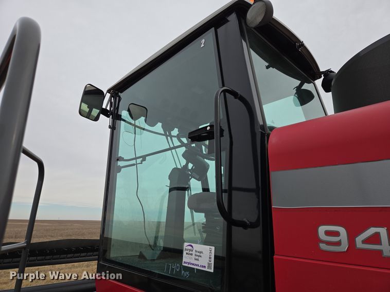 image for item EB1347 2009 Masey Ferguson 9430 swather / windrower