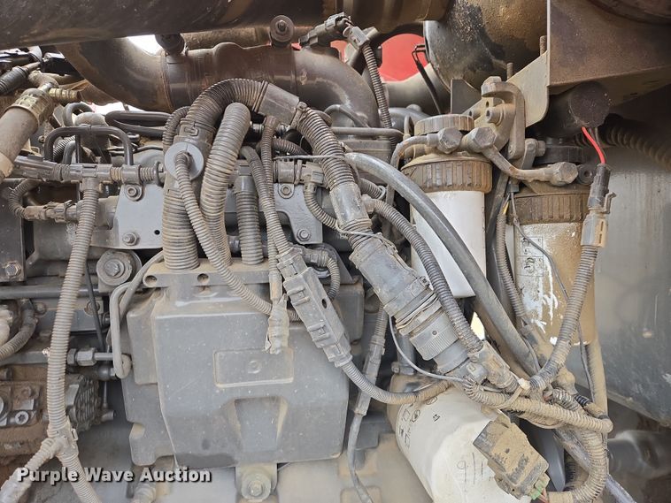 image for item EB1347 2009 Masey Ferguson 9430 swather / windrower