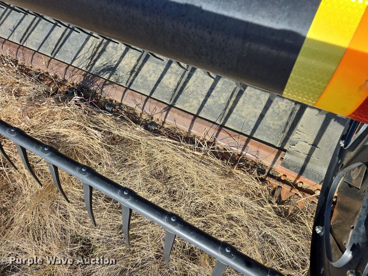 image for item EB1348 2008 MacDon M150 Premier swather / windrower