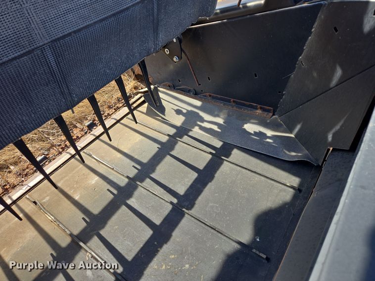 image for item EB1348 2008 MacDon M150 Premier swather / windrower